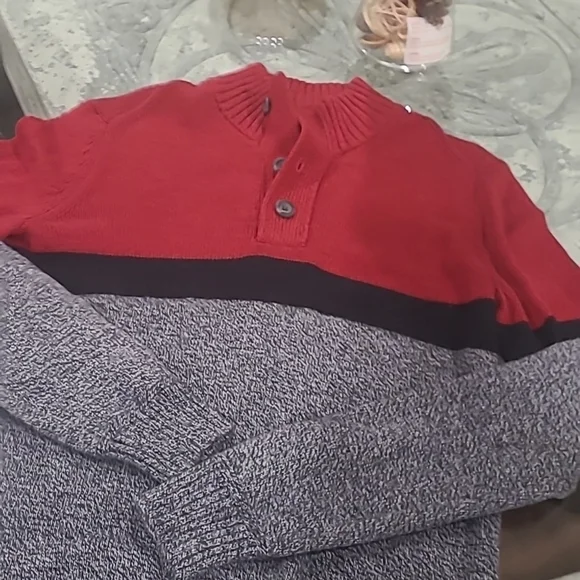 American Eagle mock neck men's color block wool blend sweater small new - Picture 2 of 5